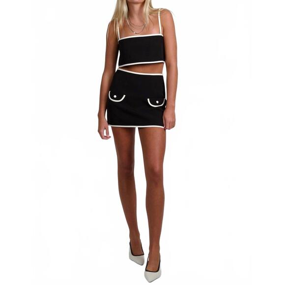 NEW ALEXIS simi top in black - Picture 6 of 6